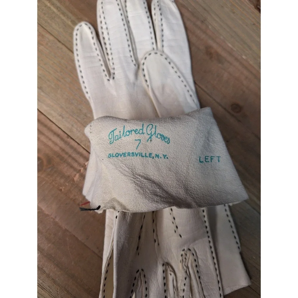 Vintage Tailored Gloves Gloversville NY White Leather Black Whipstitch Size 7